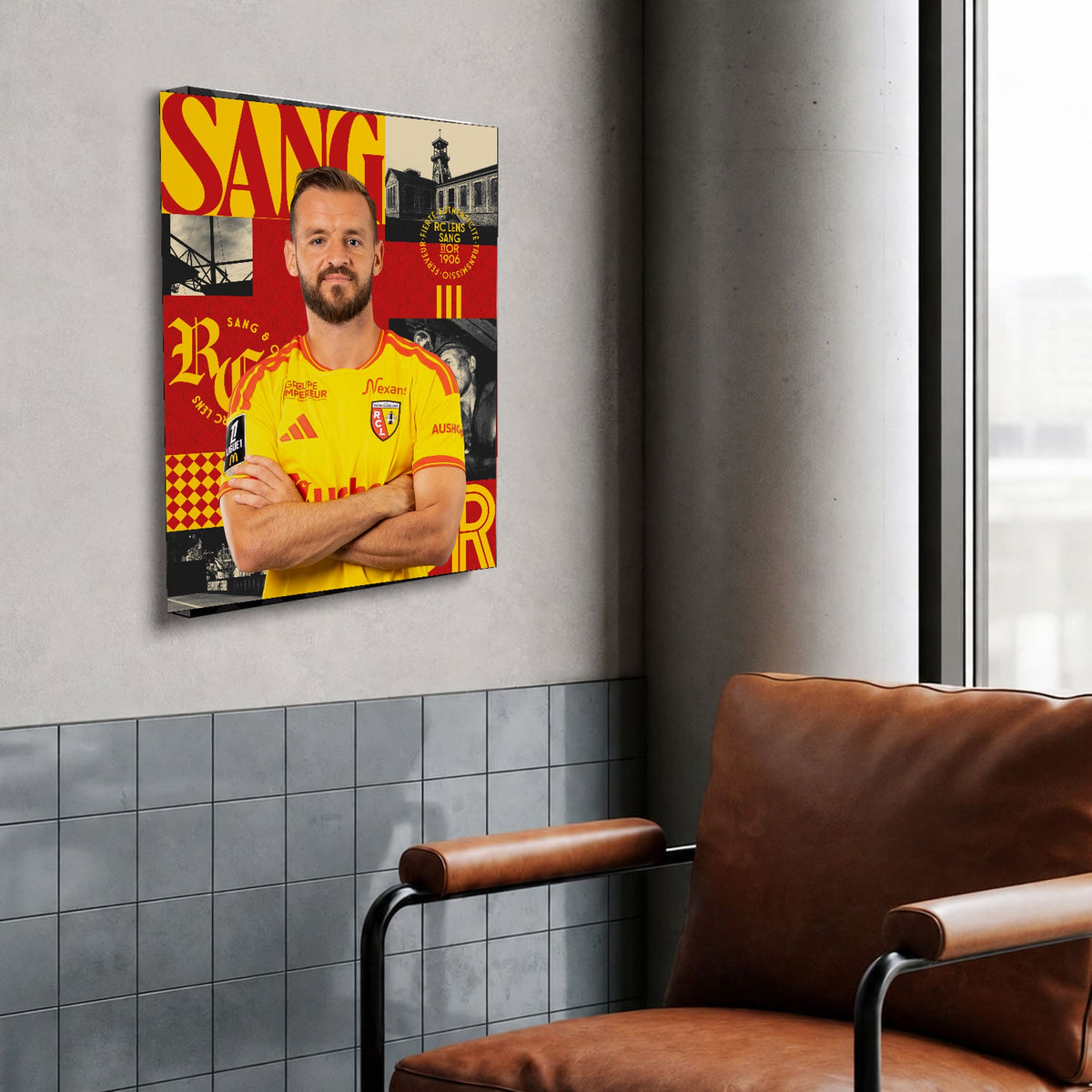 Toile joueur RC Lens Domicile dans un intérieur moderne